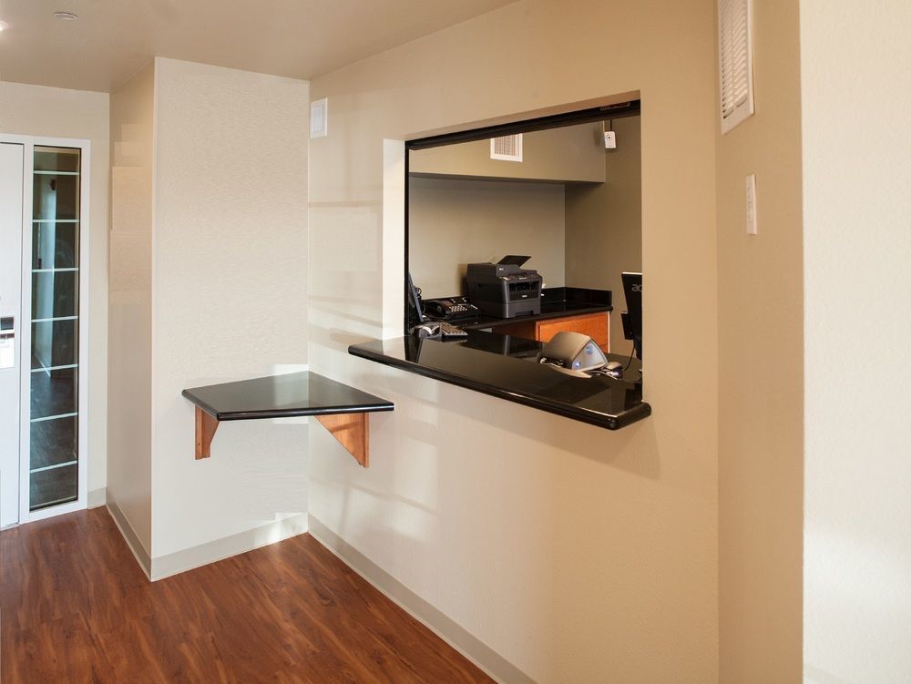 Woodspring Suites Lincoln Northeast I-80 Exterior foto